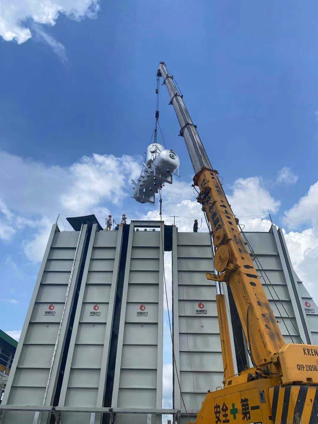 我公司承接尼日利亞邁杜古里地區(qū)應(yīng)急電站項目TM2500+聯(lián)合循環(huán)余熱鍋爐項目